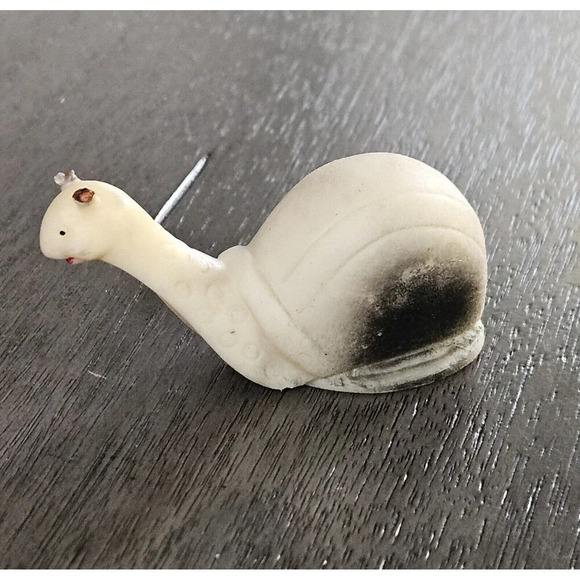 Vtg Rubber White Snail Pencil Sharpener 2.5 Inches - Picture 2 of 6